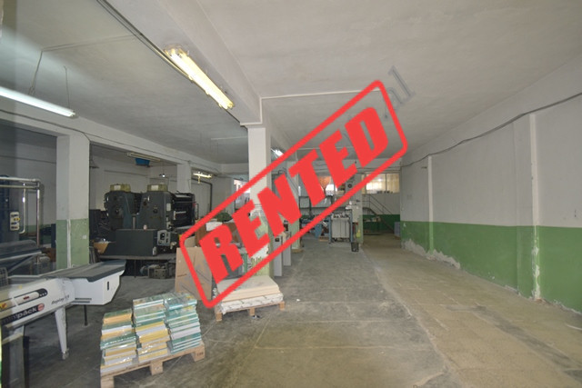 Warehouse for rent in Ibrahim Shalqizi Street in the Sauk area, in Tirana, Albania.
It is positione